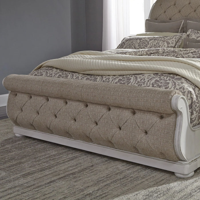 Abbey Park - Queen Upholstered Sleigh Footboard - White