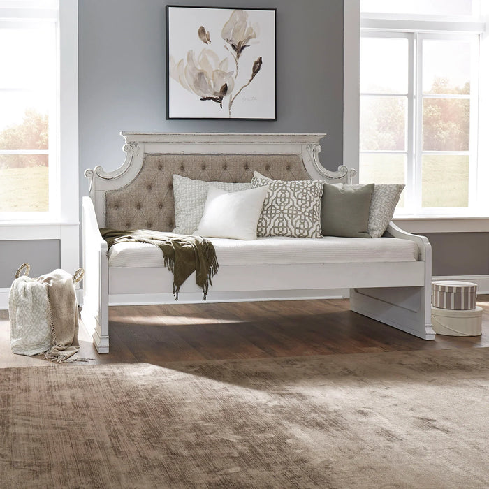Magnolia Manor - Twin Daybed Headboard & Footboard - White