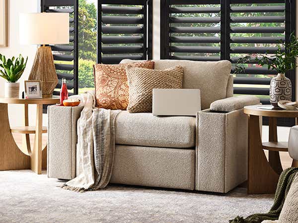 La-Z-Boy Tahoe Armless Chair 60M632 manufacturer feature view