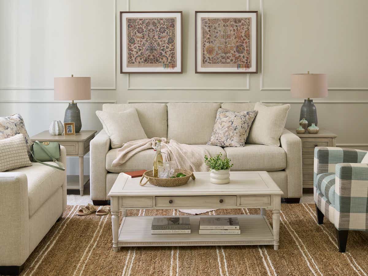 La-Z-Boy Shiloh Sofa 610636 manufacturer feature view