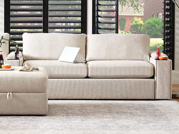 La-Z-Boy Tahoe Armless Loveseat 6MM632 manufacturer feature view