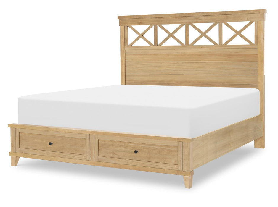 XXX's And OOO's - Storage Footboard King / California King - Amber