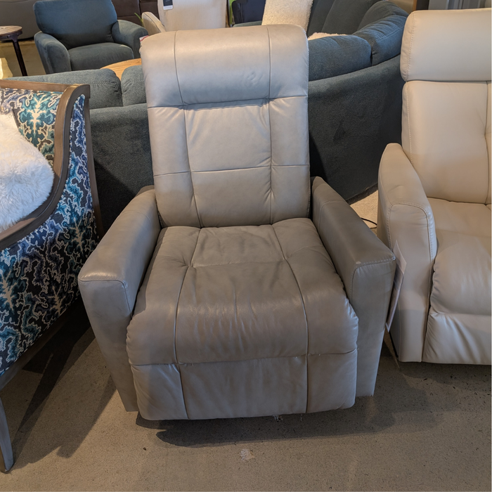Clearance Chesapeake II Swivel Glider Power Recliner by Palliser
