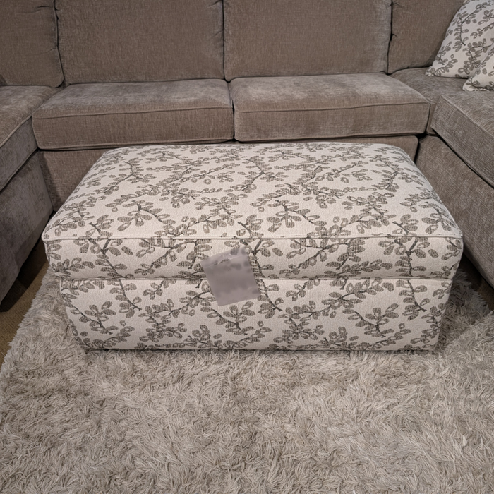 Clearance Malibu Storage Ottoman GREGRE by England Furniture