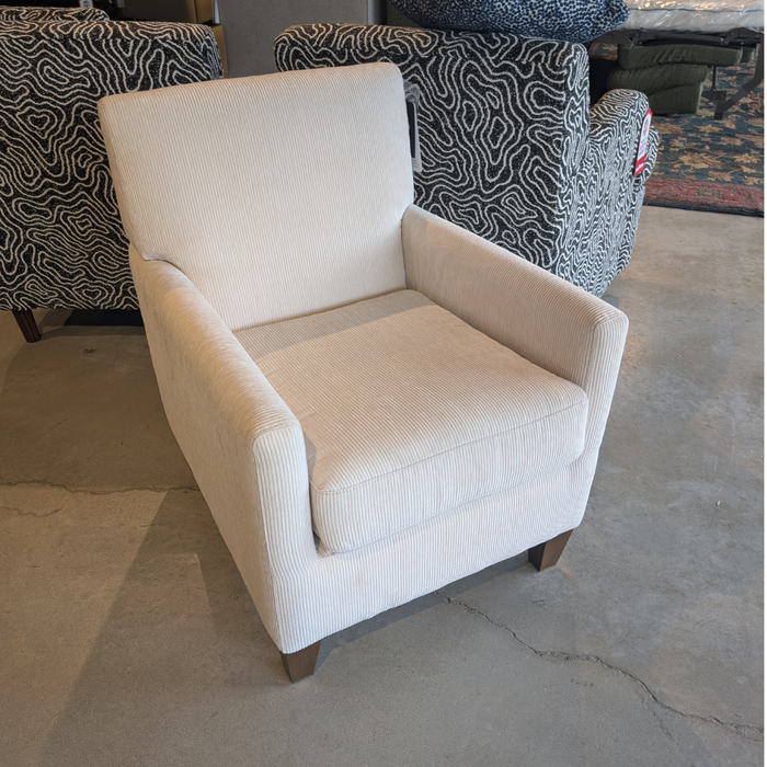 Pia Accent Chair by Palliser