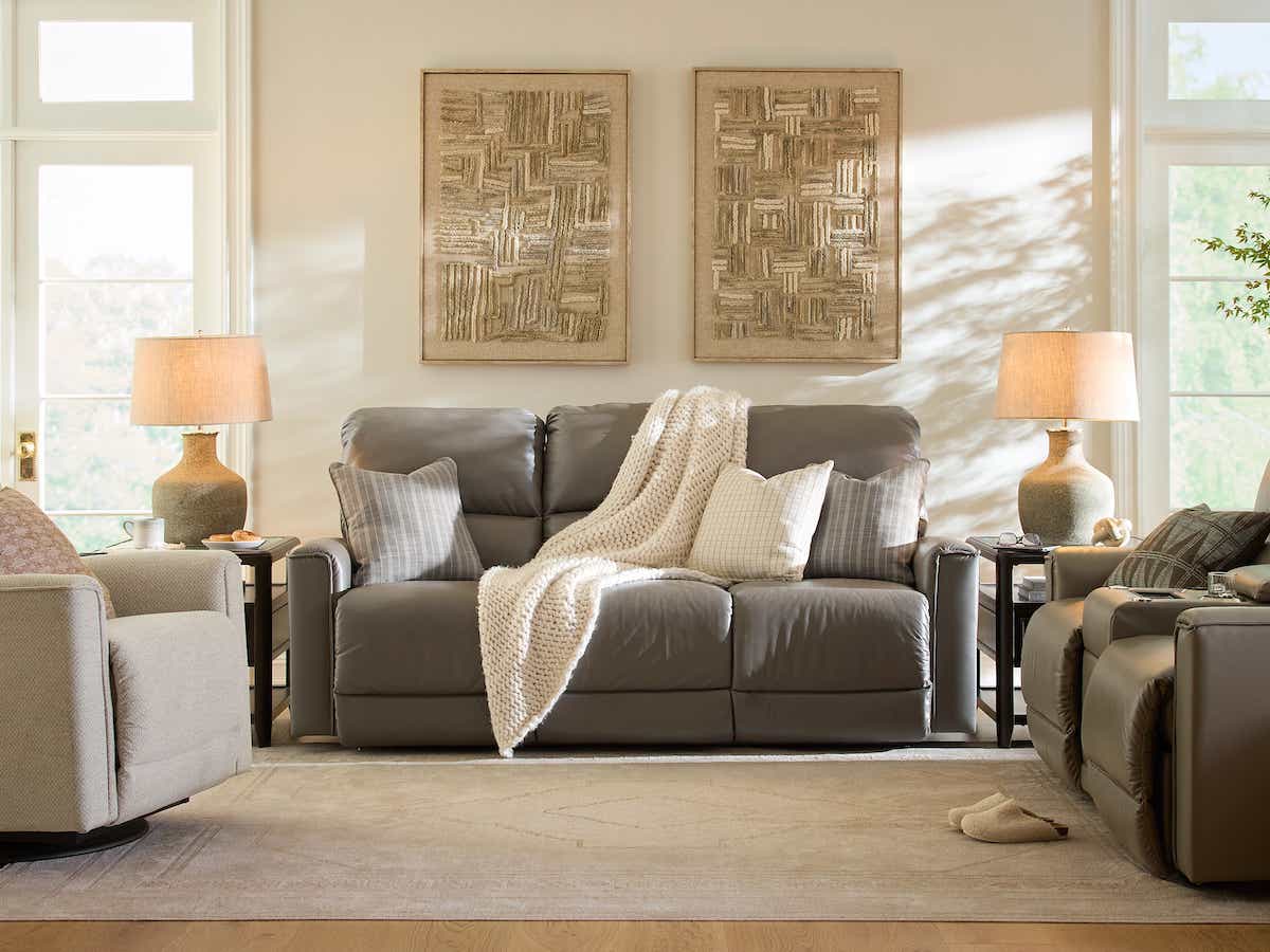 La-Z-Boy Cade power reclining sofa with headrest and lumbar, feature view