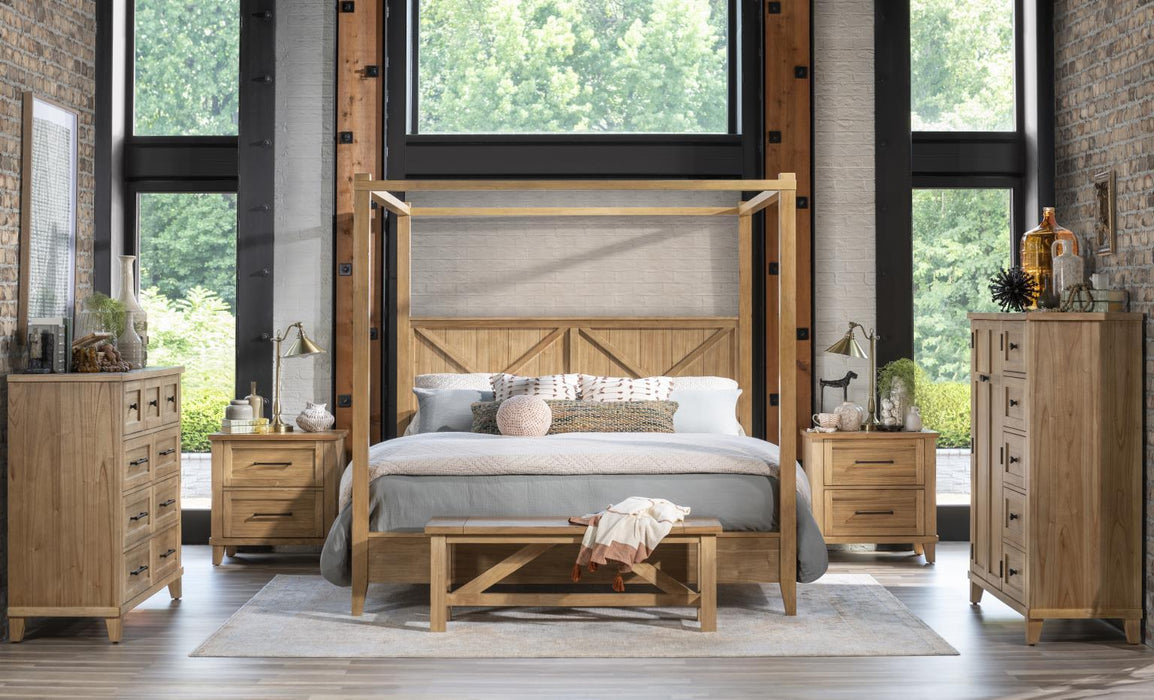 XXX's And OOO's - King Panel Headboard - Amber