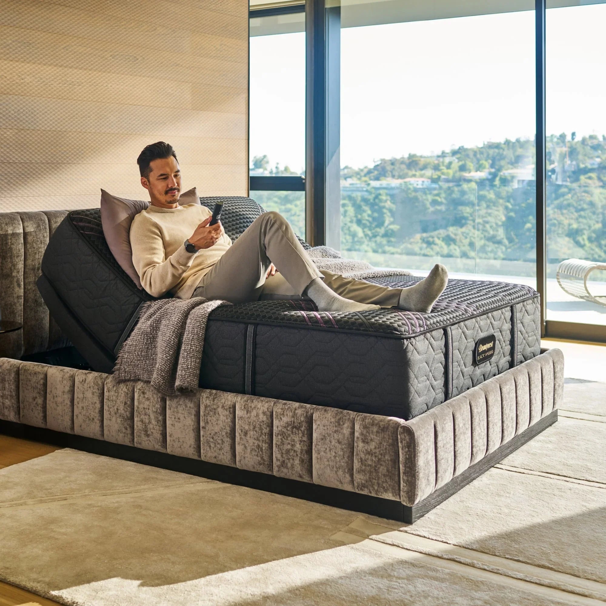 Black Series Two 13.5" Hybrid Plush Mattress by Beautyrest