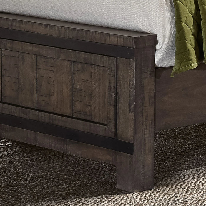 Thornwood Hills - Queen Panel Footboard - Dark Brown