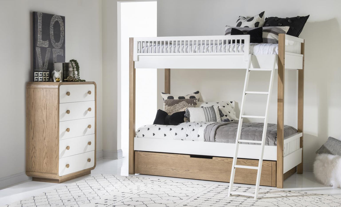 Margot - Trundle Unit - Desert Oak And Cloud White