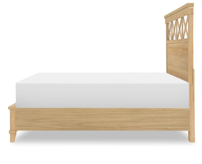 XXX's And OOO's - Storage Footboard King / California King - Amber