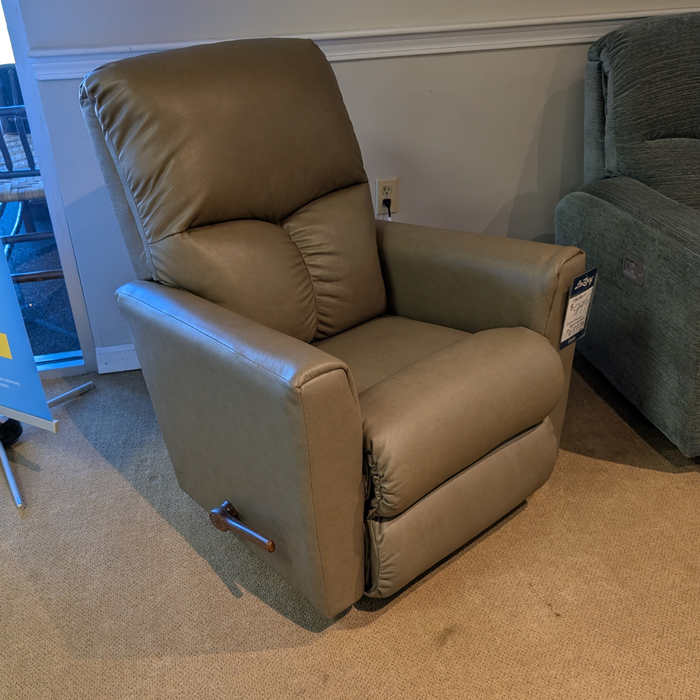 Clearance Hawthorn Manual Recliner by La-Z-Boy