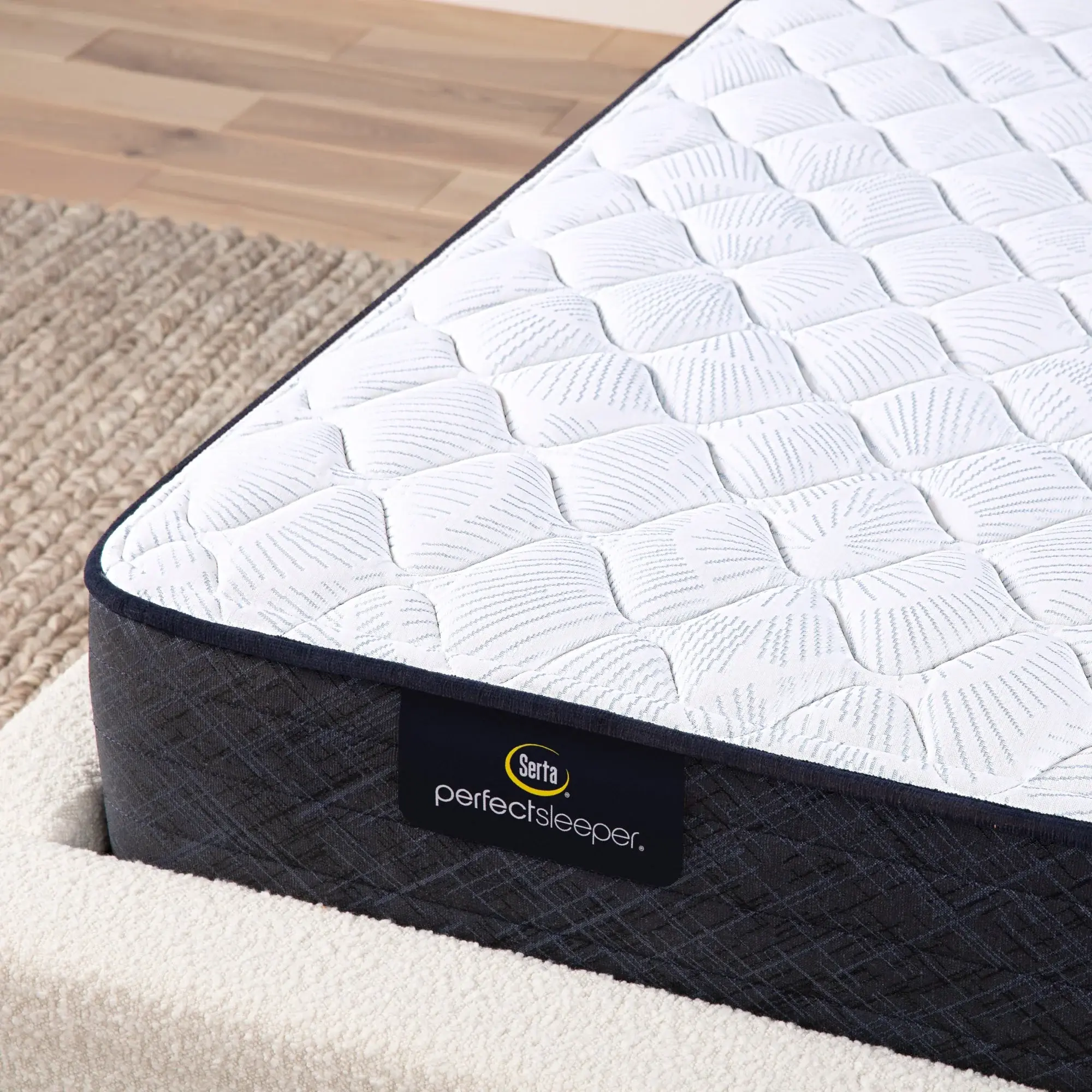 Perfect Sleeper Plush Innerspring Mattress by Serta